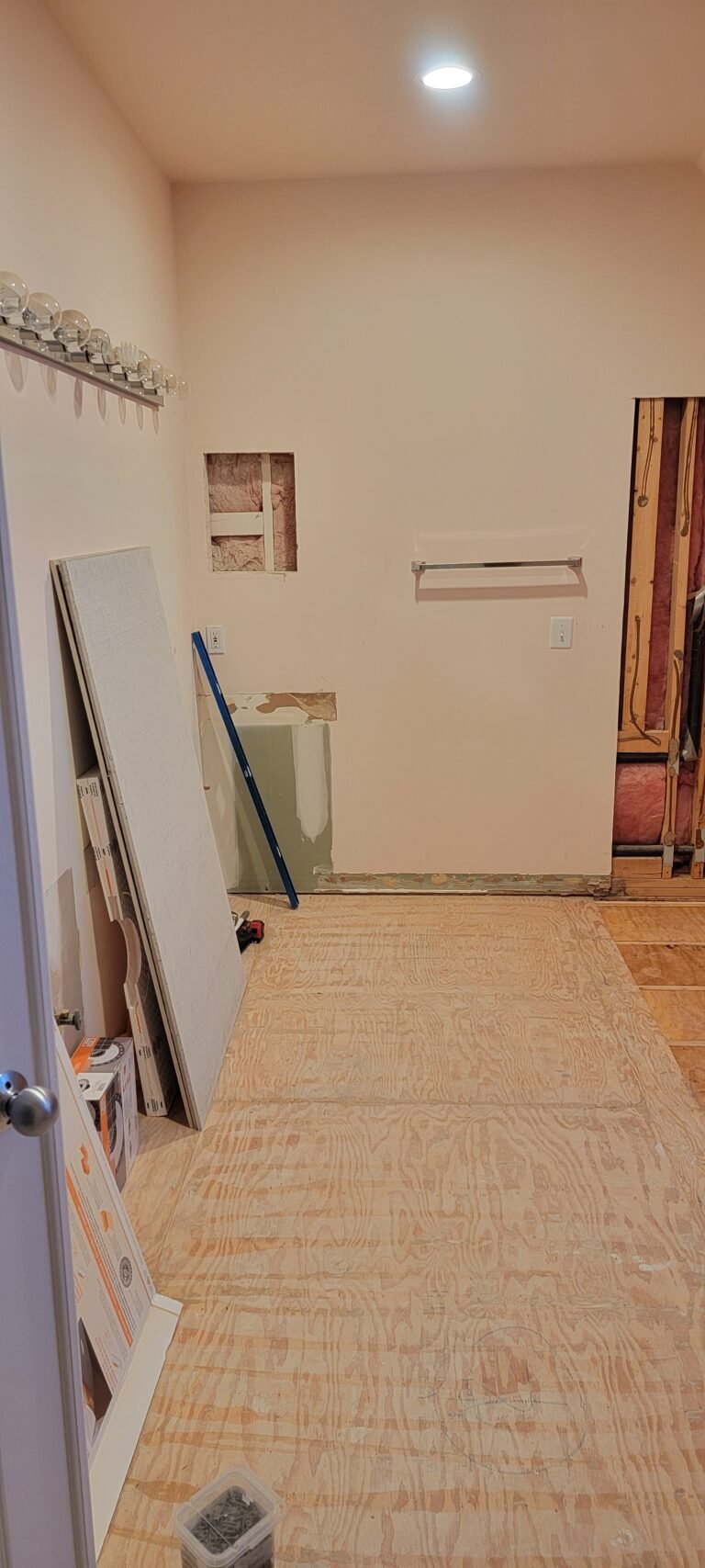 Bathroom 19