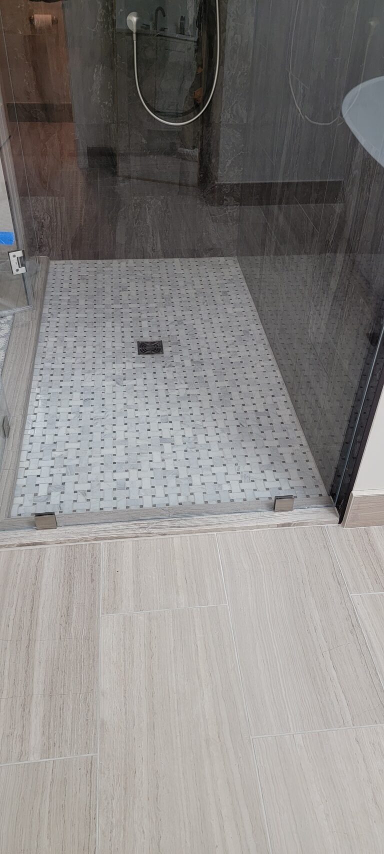 Bathroom 23